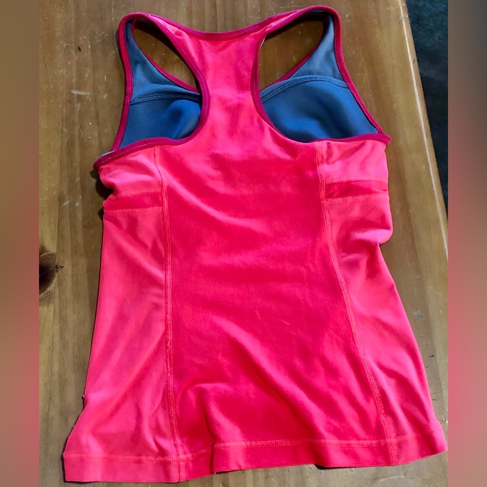 Nike Dri Fit Tank top size small color pink